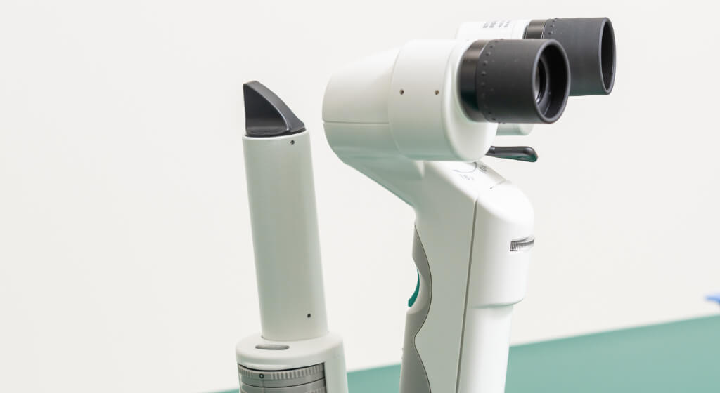 ハンドスリットランプ